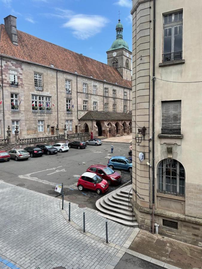 F1 Centre Historique Saint Valbert Luxeuil-les-Bains Ngoại thất bức ảnh