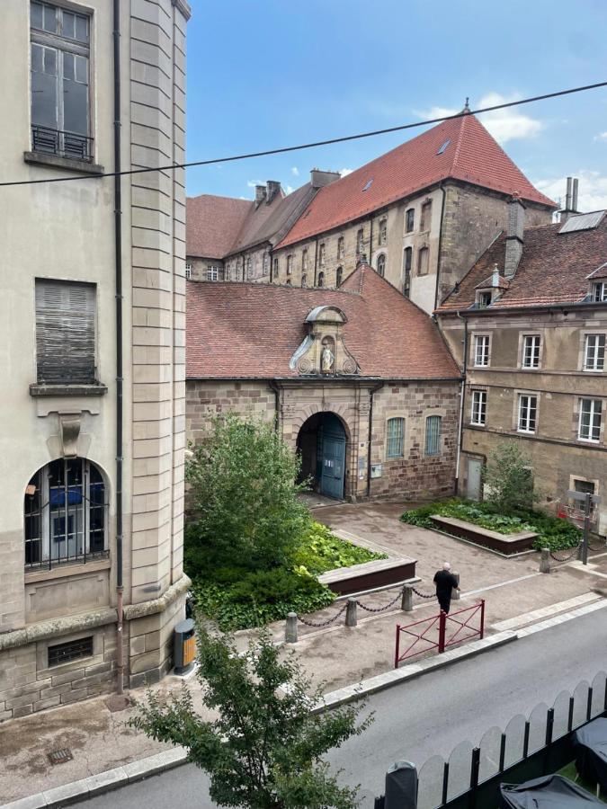 F1 Centre Historique Saint Valbert Luxeuil-les-Bains Ngoại thất bức ảnh